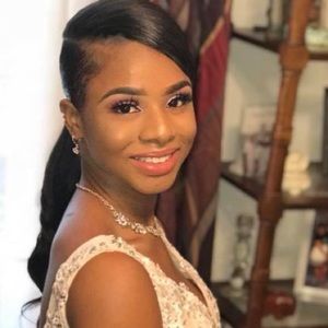 Meet your Posher, Alissa